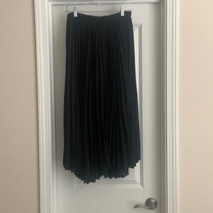 Black pleated midi skirt
